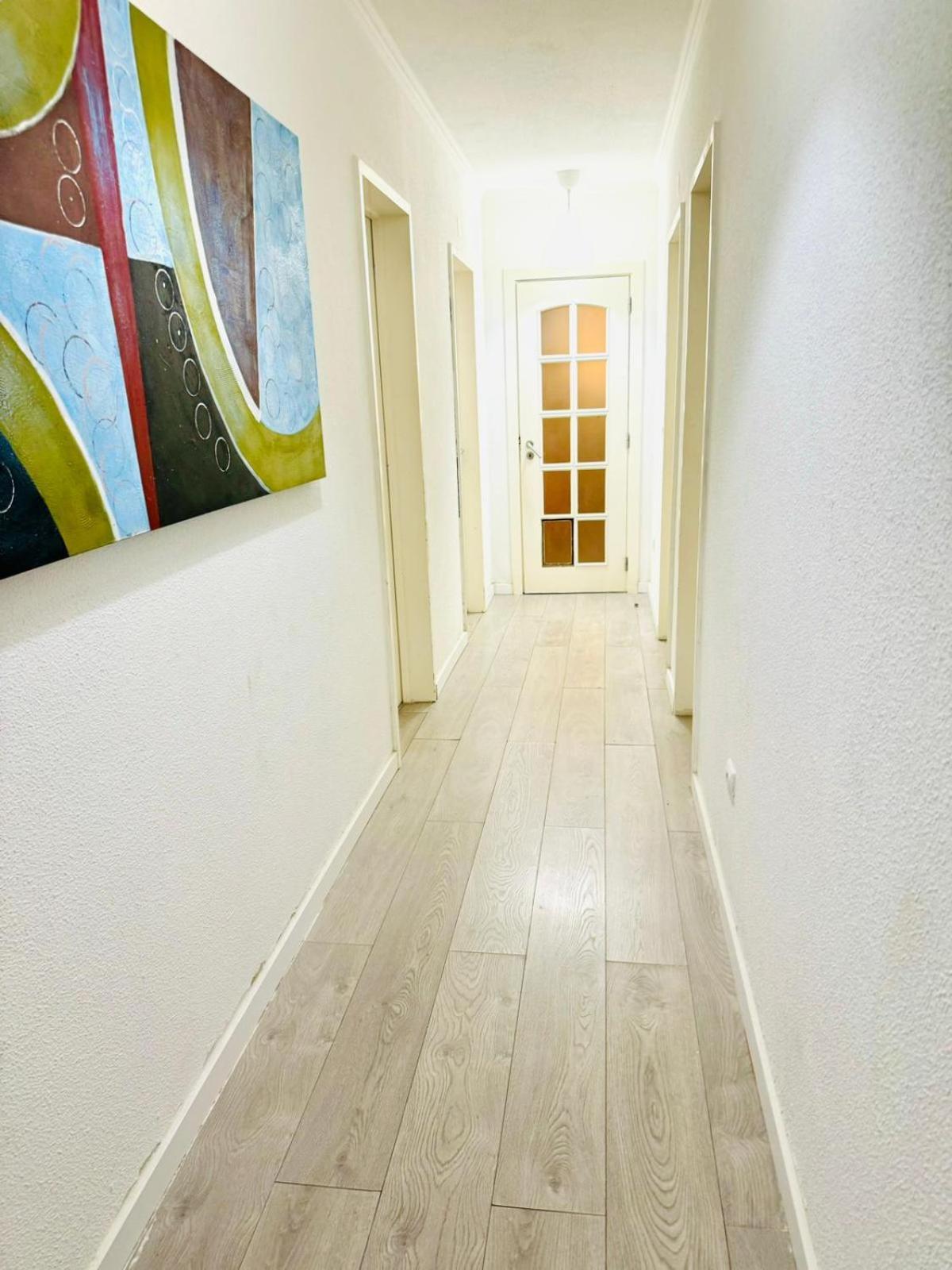 Apartament T4 *
